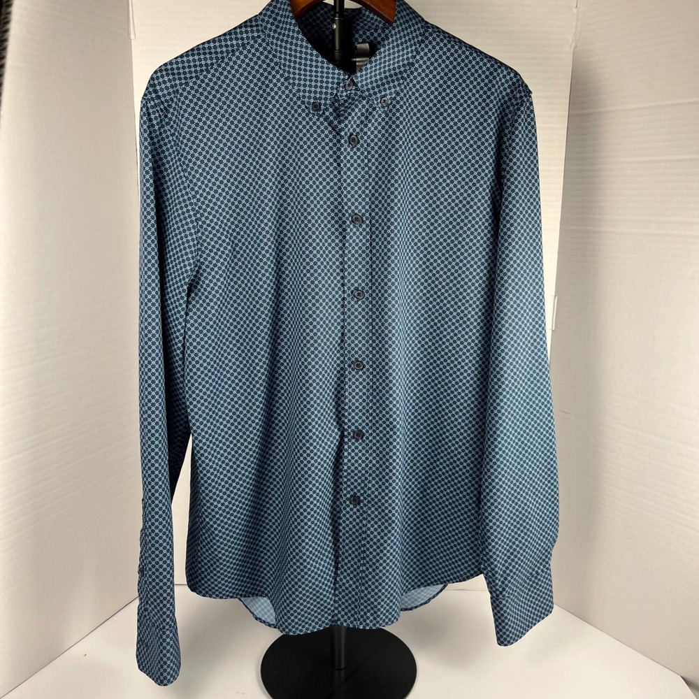 Jos A Bank Traveler Mens Large Slim Fit Blue Geometric Button Down Shirt Stretch